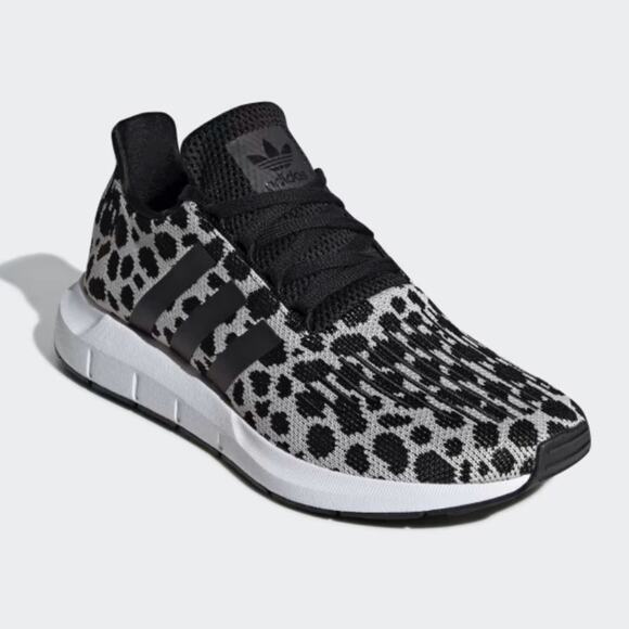 Adidas Leopard SWIFT RUN SHOES Size 9 - Picture 6 of 14